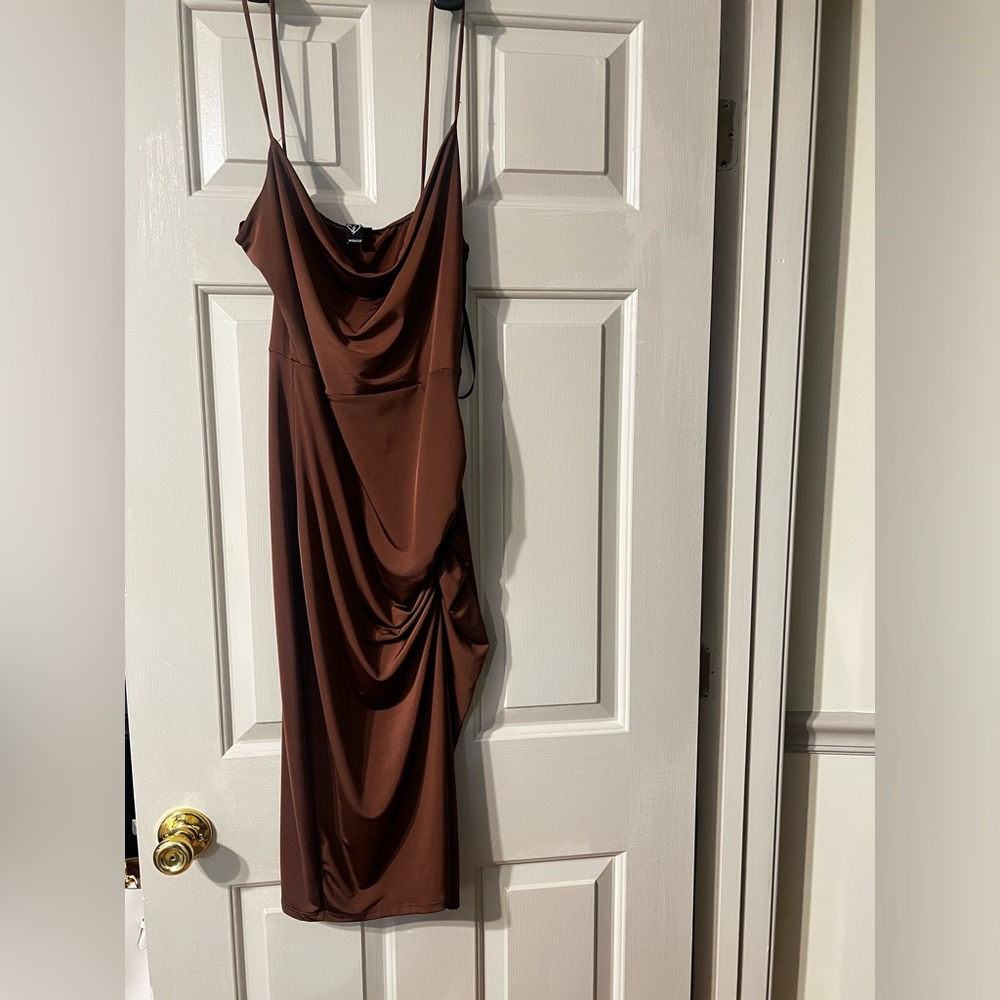 Brown dress